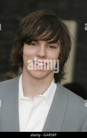 Premi Britain's Best 2008 Awards - Londra. Nicolas Hoult arriva ai premi Britain's Best 2008 ai London Television Studios. Foto Stock