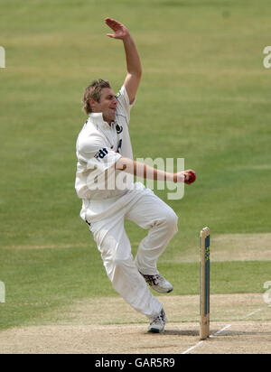 Cricket - Liverpool Victoria County Championship - Divisione uno - giorno due - Nottinghamshire v Sussex - Trent Bridge. Luke Wright di Sussex Foto Stock