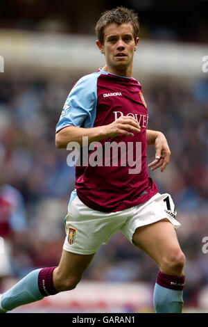 Calcio - fa Barclaycard Premiership - Aston Villa v Sunderland. Lee Hendrie, Aston Villa Foto Stock