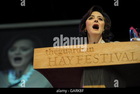 Guardian Hay Festival. Cherie Booth che parla al Guardian Hay Festival. Foto Stock