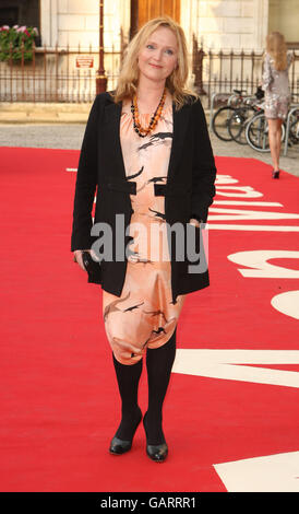 Miranda Richardson arriva per la Royal Academy of Arts Summer Exhibition Preview Party 2008 a Burlington House nel centro di Londra. Foto Stock