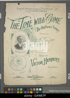 Un'immagine che cattura un senso di attesa, con una figura che probabilmente contempla un momento futuro. La fotografia evoca una sensazione di speranza, pazienza o aspettativa, tipica della profondità emotiva degli anni '1920. Foto Stock