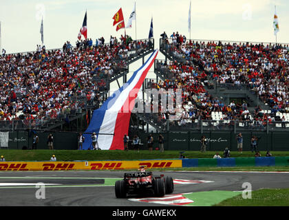 Felipe massa della Ferrari sulla strada della vittoria durante il Gran Premio di Magny-Cours, Nevers, Francia. Foto Stock