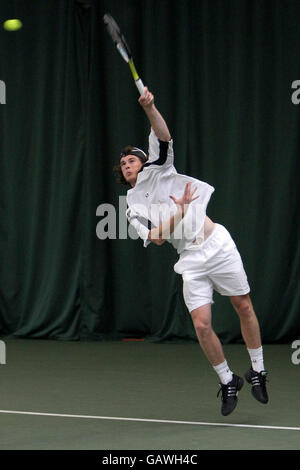 Tennis - lo Slazenger Open - 6° giorno - Nottingham Tennis Centre. Jamie Murray della Gran Bretagna in azione Foto Stock