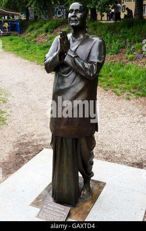 La statua di armonia (Socha Harmonie) nel centro di Praga (Praha) nella Repubblica Ceca. Foto Stock