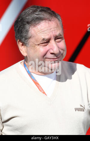 Jean Todt, direttore esecutivo della Scuderia Ferrari Team durante il Gran Premio di Magny-Cours, Nevers, Francia. Foto Stock