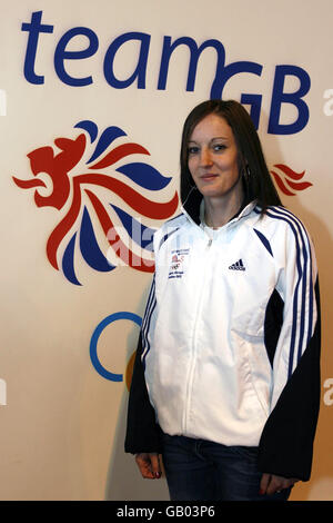 Olimpiadi - BOA lancia il programma di ambizione olimpica della Gran Bretagna - il Padiglione. Katherine Driscoll (Trampoline) durante il lancio dell'ambizione olimpica britannica 2012 al Pavilion, NEC, Birmingham. Foto Stock