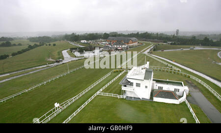 Horse Racing - riqualificazione in tribuna - ippodromo di Epsom Downs Foto Stock