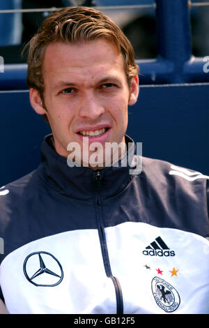 Calcio - Campionati europei 2004 Qualifiche - Gruppo cinque - Scozia / Germania. Sebastian Kehl, Germania Foto Stock