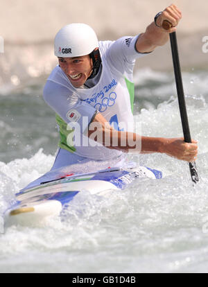 David Florence della Gran Bretagna durante la finale del Canoe Single (C1) al Parco Olimpico Shunyi per canottaggio in occasione dei Giochi Olimpici di Pechino 2008, Cina. Foto Stock