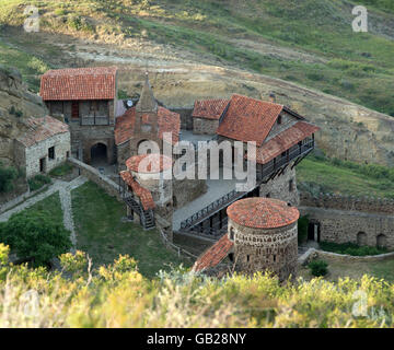 Vista dall'alto di David Gareja Grotta monastero complesso. Kakheti. La Georgia. Foto Stock