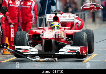 Il pilota brasiliano Felipe Massa nella sua Ferrari 150 Italia, motor sports, Formula 1 i test sul Circuito de Catalunya Foto Stock