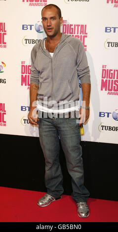 Callum Best arriva al BT Digital Music Awards 2008, presso la Roundhouse, a Camden, a nord di Londra. Foto Stock