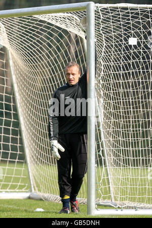 Calcio - sessione di addestramento dell'Irlanda del Nord - Stadio Ljudski Vrt. Maik Taylor dell'Irlanda del Nord durante una sessione di allenamento all'Arena del campo di calcio Bolfenk a Maribor, Slovenia. Foto Stock