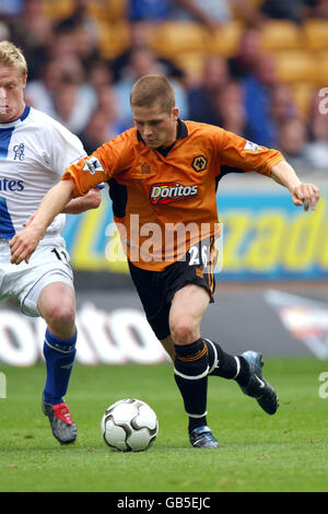 Calcio - Barclaycard FA Premiership - Wolverhampton Wanderers v Chelsea Foto Stock