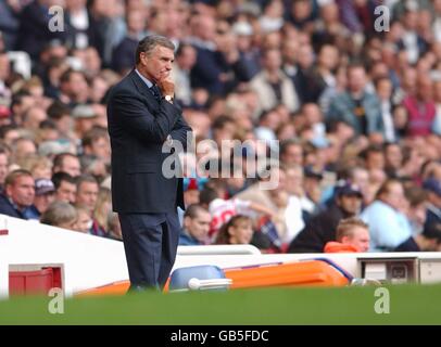 Calcio - Lega nazionale prima Divisione - West Ham United v Millwall. Il manager di West Ham United Trevor Brooking Foto Stock