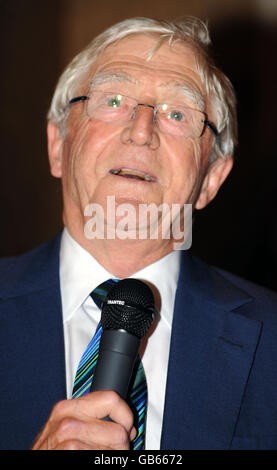 Sir Michael Morbo di Parkinson prenota party - Londra Foto Stock