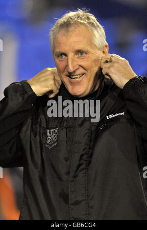 Calcio - Johnstone's Paint Trophy - Sezione settentrionale - secondo turno - Tranmere Rovers v Crewe Alexandra - Prenton Park. Ronnie Moore, direttore di Tranmere Rovers Foto Stock