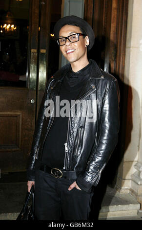 GOK WAN arriva al 'Evening Standard 1000 Most Influent People 2008' alla Wallace Collection nel centro di Londra. Foto Stock