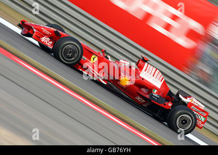 Formula uno Motor Racing - Gran Premio di Cina - Practice - Shanghai International Circuit - Shanghai. Kimi Raikkonen della Ferrari durante le prove al circuito Internazionale di Shanghai, in Cina. Foto Stock