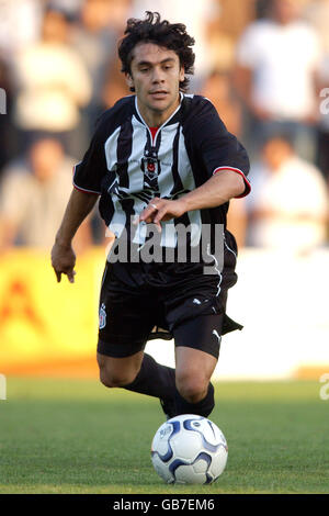 Calcio - Alpen Cup 2003 Svizzera - Besiktas v Dynamo Zagreb. Ahmed Hassan, Besiktas Foto Stock