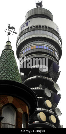 Una vista generale della Telecom Tower nel centro di Londra. Foto Stock