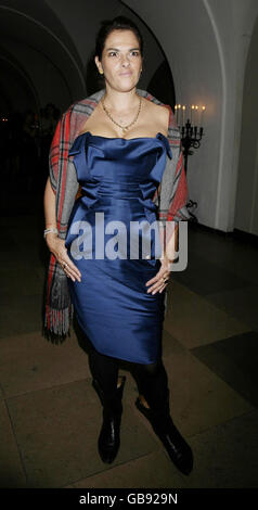 Vivienne Westwood vetrine etichetta oro Collezione - Londra Foto Stock