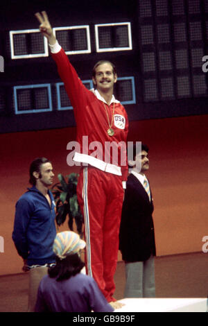 Nuoto - Montreal Giochi Olimpici 1976 - Uomini 100m Backstroke - finale Foto Stock