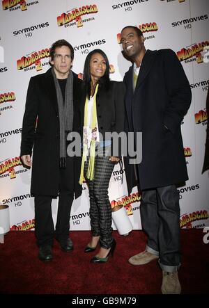 (Sinistra - destra) ben Stiller, Jada Pinkett-Smith e Chris Rock arrivano per la prima di 'Madagascar: Fuga 2 Africa' all'Empire, Leicester Square, WC2. Foto Stock