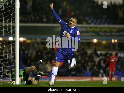 Calcio - Coca-Cola Football Championship - Birmingham City / Ipswich Town - St Andrews' Stadium. Kevin Phillips di Birmingham City festeggia dopo aver ottenuto il secondo obiettivo del gioco Foto Stock