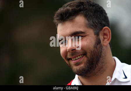 Inghilterra's Nick Pasqua durante una sessione di allenamento a Pennyhill Park, Surrey. Foto Stock