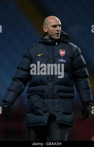 Calcio - fa Youth Cup - terzo turno - Aston Villa v Arsenal - Villa Park. Steve Bould, allenatore della squadra dei giovani dell'Arsenal Foto Stock