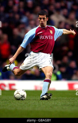 Calcio - fa Barclaycard Premiership - Aston Villa v Arsenal. Mark Delaney, Aston Villa Foto Stock