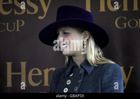 Horse Racing - Hennessy Festival invernale - ippodromo di Newbury Foto Stock