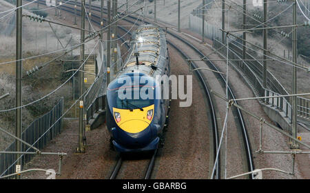 Britannico "bullet train' primo viaggio Foto Stock