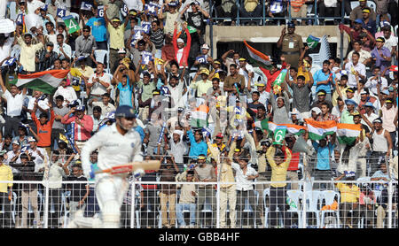 Cricket - Prima prova - Giorno 4 - India v Inghilterra - M. A. Chidambaram Stadium - Chennai - India Foto Stock