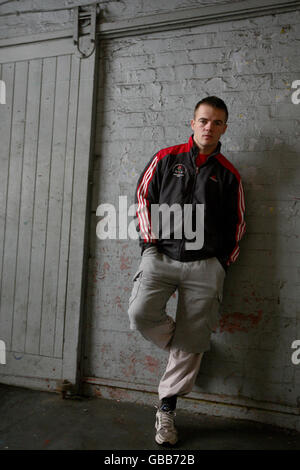 Boxing - Frankie Gavin lavorare fuori sessione - Arnies Palestra Foto Stock