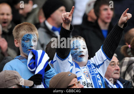 Calcio - fa Cup - terzo turno - Middlesbrough / Barrow - Riverside Stadium. Tifosi di Barrow prima della partita della fa Cup Third Round al Riverside Stadium di Middlesbrough. Foto Stock