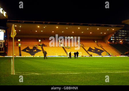 Calcio - Barclaycard FA Premiership - Wolverhampton Wanderers v Liverpool Foto Stock