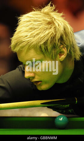 Snooker - The Masters 2009 - Day Four - Wembley Arena. Neil Robertson in azione durante i Masters alla Wembley Arena, Londra. Foto Stock