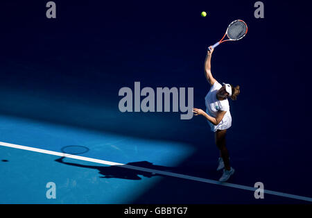 L'Austria Tamira Paszek in azione durante la sua partita contro l'Australia Jelena Dokic Foto Stock