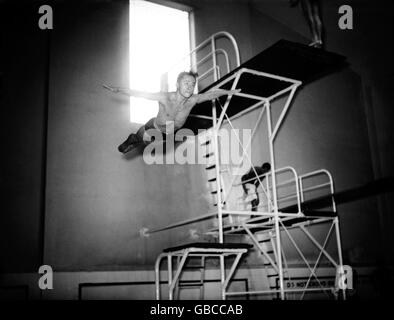 Diving - Giochi Olimpici di Londra 1948 - Pratica Foto Stock