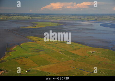 Wattenmeer, Nordsee, Nordfriesland, Nordseeinsel, Langeness, Hallig Oland, UNESCO-Weltnaturerbe, Luftaufnahme, Schleswig-Holstein, Germania Foto Stock
