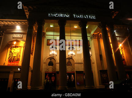 Teatro - The Lyceum - Londra. Il Lyceum Theatre nel West End di Londra, attualmente in mostra "il Re Leone". Foto Stock