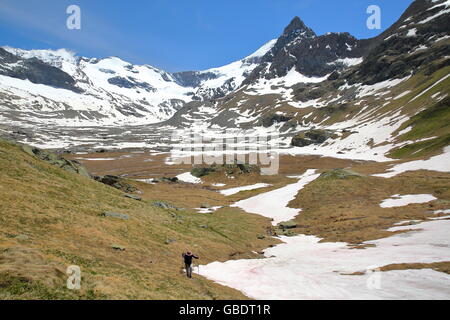 Evettes cirque sopra il borgo L'Ecot, Parco Nazionale della Vanoise, Alpi del Nord, Savoie, Francia Foto Stock