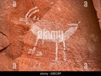 Petroglifi Betatakin in rovina in Tsegi Canyon, Navajo National Monument, Shonto altopiano, Arizona, Stati Uniti d'America Foto Stock