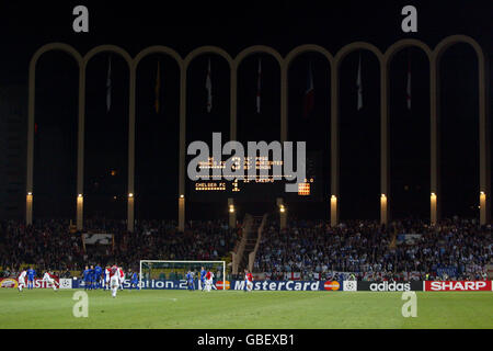 Il tabellone segnapunti mostra la vittoria di Monaco nel 3-1 contro il Chelsea Foto Stock