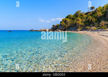 Potami idilliaca spiaggia con turchesi acque cristalline, Samos Island, Grecia Foto Stock