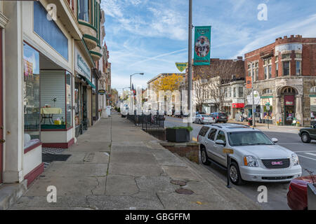 Affascinante e storico centro cittadino di Winchester Kentucky con la sua notevole architettura sul centro di Main Street Foto Stock