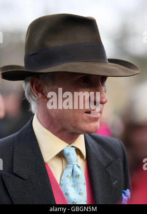 Corse ippiche - Paddy Power Imperial Cup Day - Sandown Park. Allenatore Charlie Mann Foto Stock